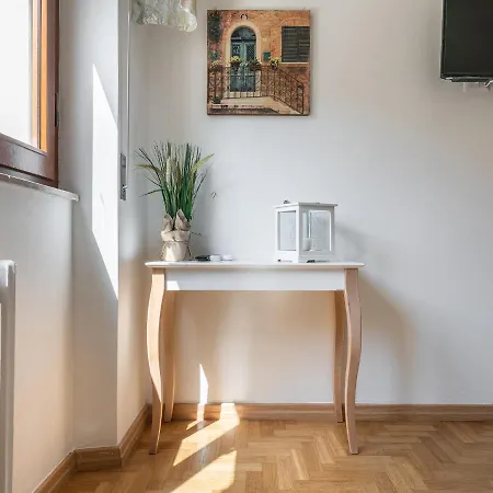 On Shopping Street Apartment *