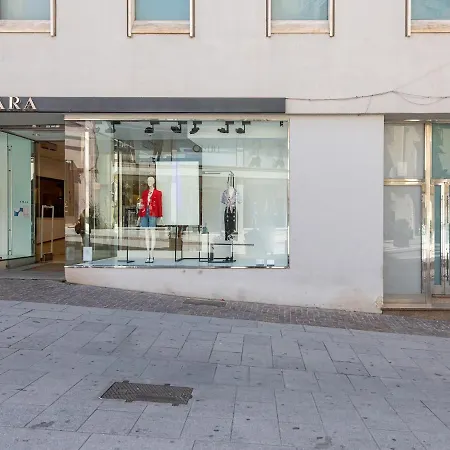 On Shopping Street Cagliari